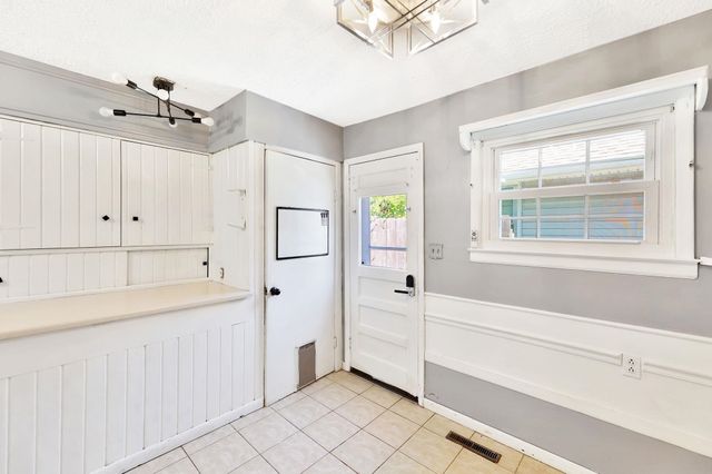 1751 N Payne, Wichita, KS 67203