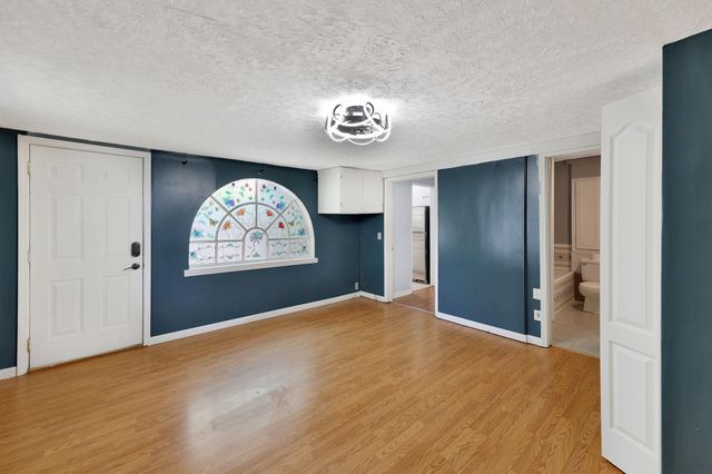 1751 N Payne, Wichita, KS 67203