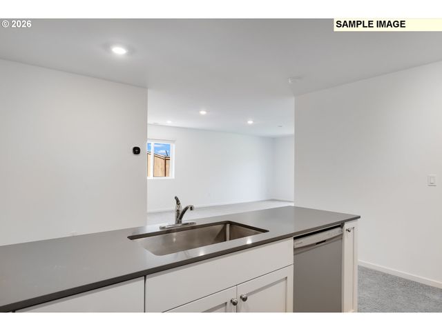 25215 TANGLEWOOD Way, Veneta, OR 97487