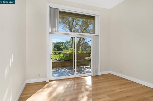 430 N Civic Dr 310, Walnut Creek, CA 94596