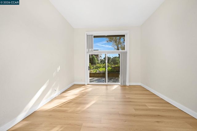 430 N Civic Dr 310, Walnut Creek, CA 94596