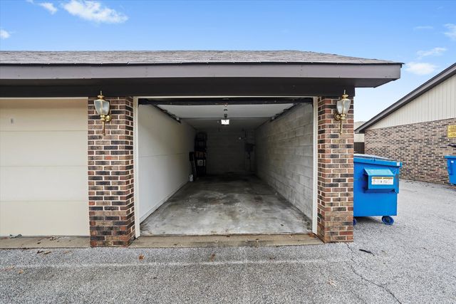 12615 S Central Avenue 207, Alsip, IL 60803