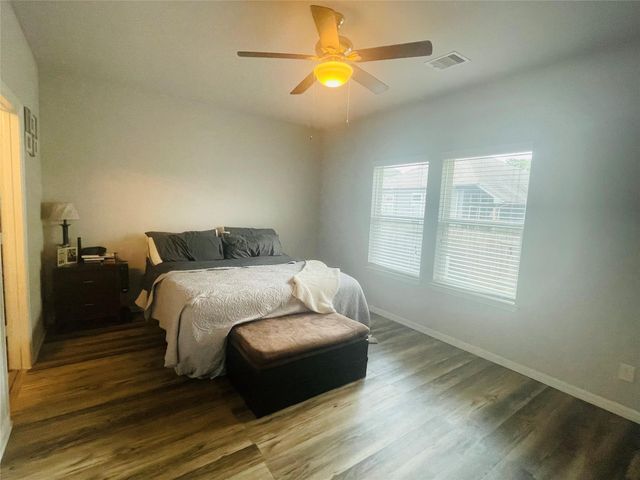 30565 Pleasant Oaks Drive, Magnolia, TX 77355