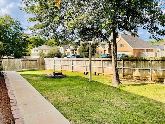 30565 Pleasant Oaks Drive, Magnolia, TX 77355