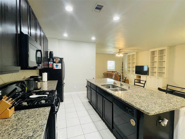 30565 Pleasant Oaks Drive, Magnolia, TX 77355