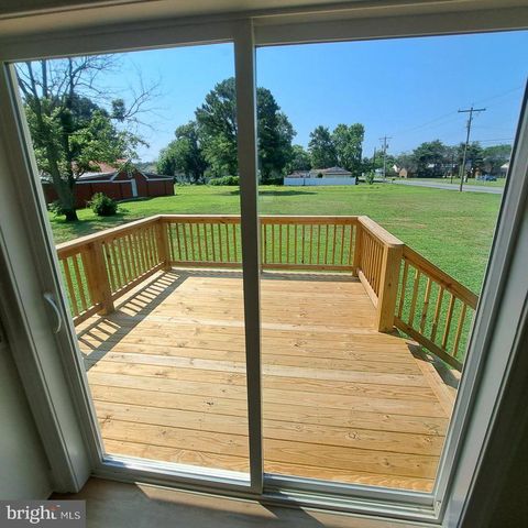 101 THOMPSON ST, Hurlock, MD 21643