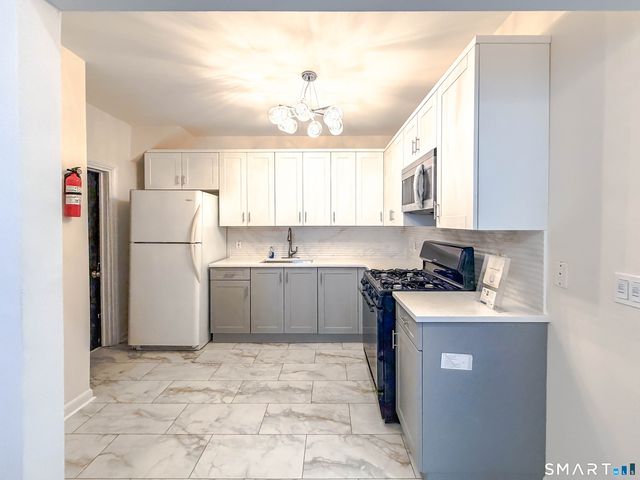 41-43 Cottage Street, Bridgeport, CT 06605