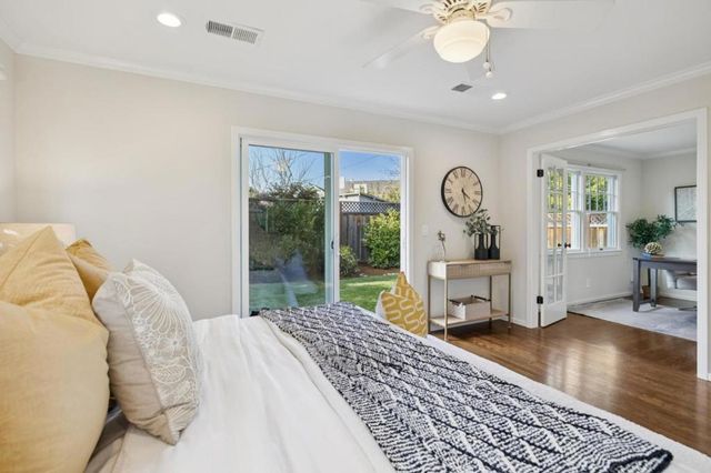 308 Hedge Road, Menlo Park, CA 94025