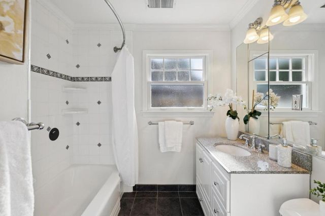 308 Hedge Road, Menlo Park, CA 94025