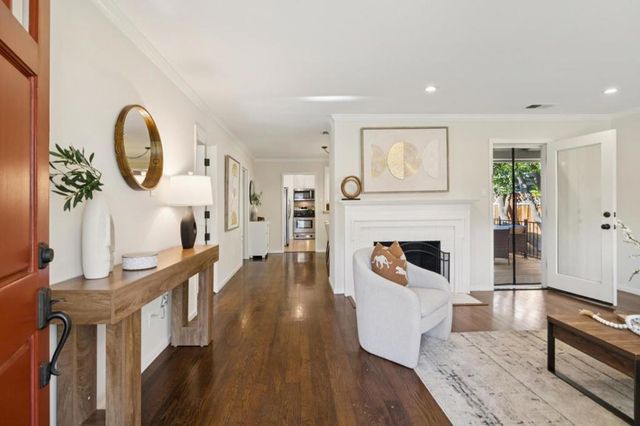 308 Hedge Road, Menlo Park, CA 94025