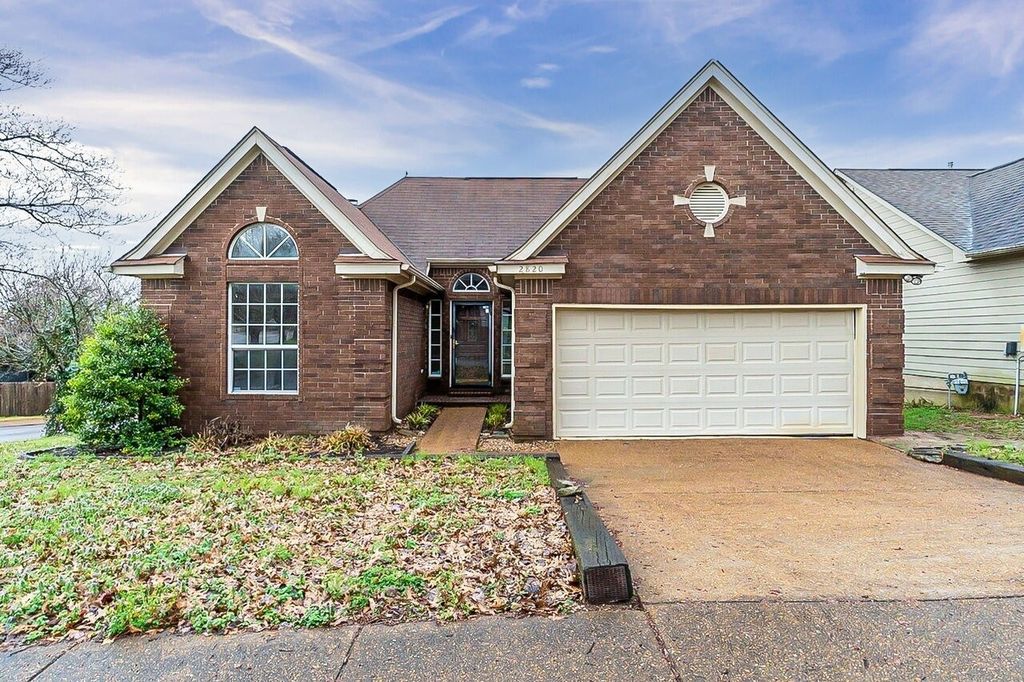 2820 Chapelwood Dr, Hermitage, TN 37076
