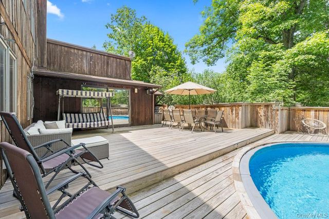 11 Buena Vista Road, Suffern, NY 10901