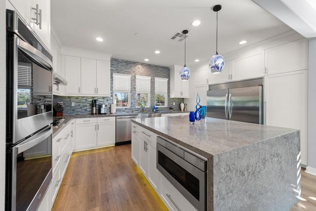 26753 Avenida Quintana, Cathedral City, CA 92234