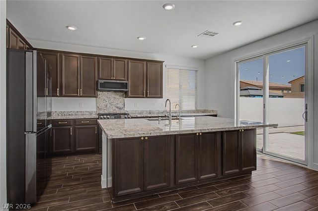 1013 Cliff Castle Avenue, North Las Vegas, NV 89081