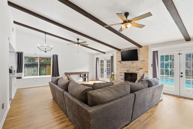 17211 Camberwell Green Lane, Houston, TX 77070
