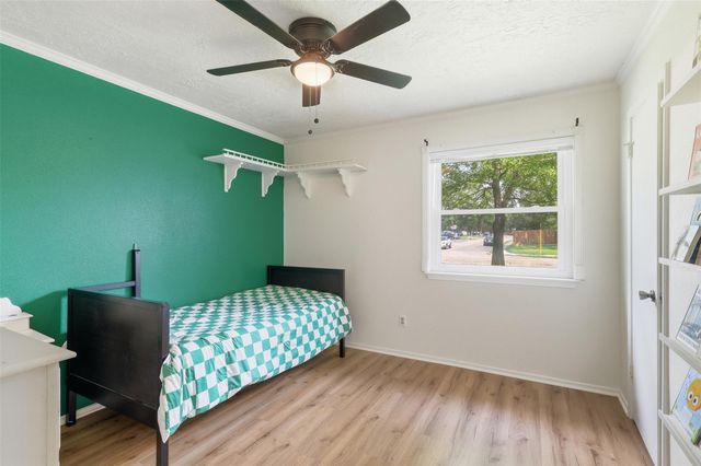 17211 Camberwell Green Lane, Houston, TX 77070