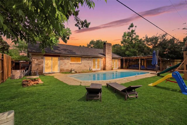 17211 Camberwell Green Lane, Houston, TX 77070
