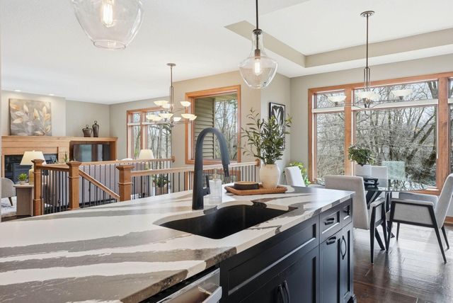 1978 Thom Drive, Arden Hills, MN 55112