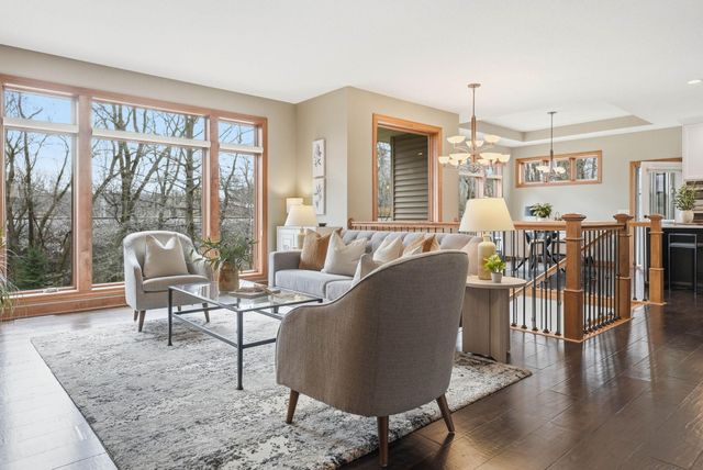 1978 Thom Drive, Arden Hills, MN 55112