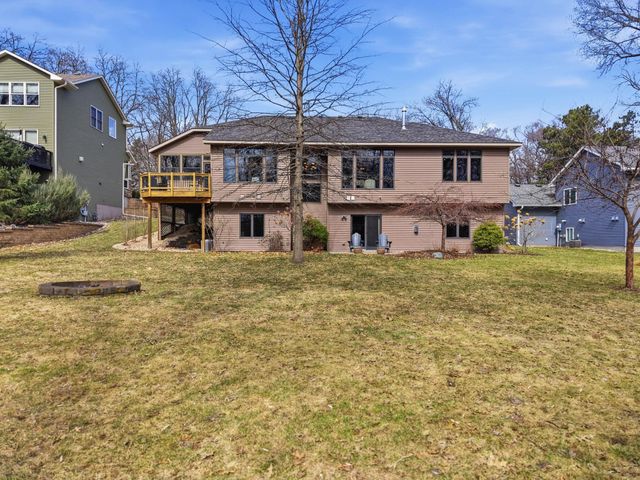 1978 Thom Drive, Arden Hills, MN 55112