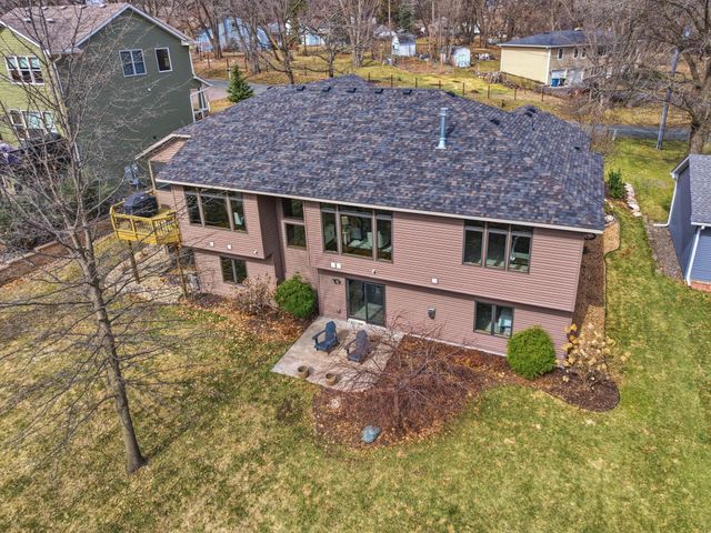 1978 Thom Drive, Arden Hills, MN 55112