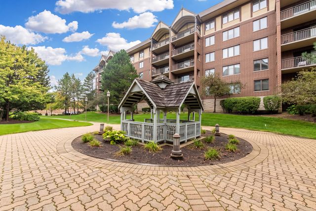10 S Wille Street 303, Mount Prospect, IL 60056