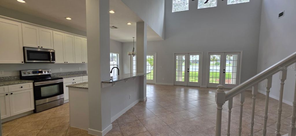 Image 12 of property listing at 13414 PHOENIX DRIVE, Orlando, FL 32828