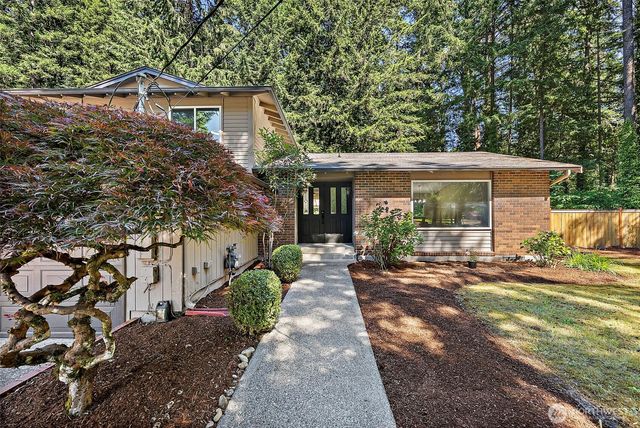 11315 83rd Avenue SW, Lakewood, WA 98498