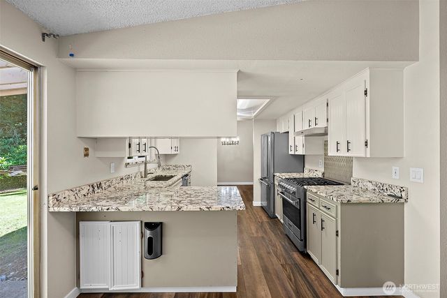11315 83rd Avenue SW, Lakewood, WA 98498