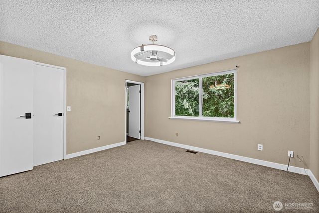 11315 83rd Avenue SW, Lakewood, WA 98498