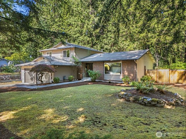 11315 83rd Avenue SW, Lakewood, WA 98498