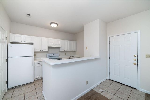 1600 Long Grove Drive 228, Mount Pleasant, SC 29464