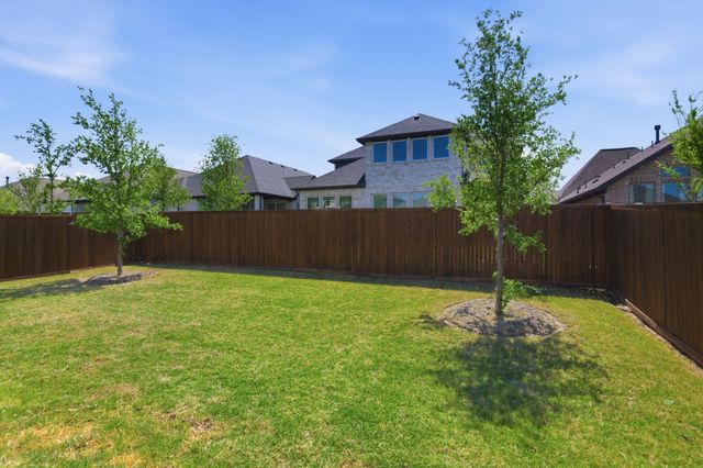 910 Winter Cherry Lane, Haslet, TX 76052