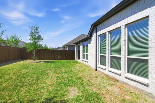 910 Winter Cherry Lane, Haslet, TX 76052