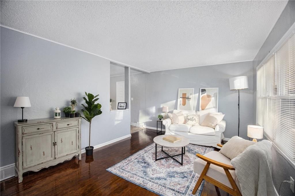 9812 Marsh Avenue, Kansas City, MO 64134