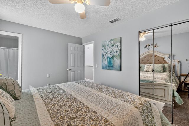 1239 PADGETT CIRCLE, Lady Lake, FL 32159