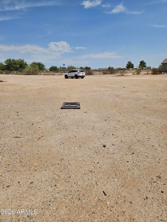 21424 W MYERS Avenue 4, Wittmann, AZ 85361 — photo 5