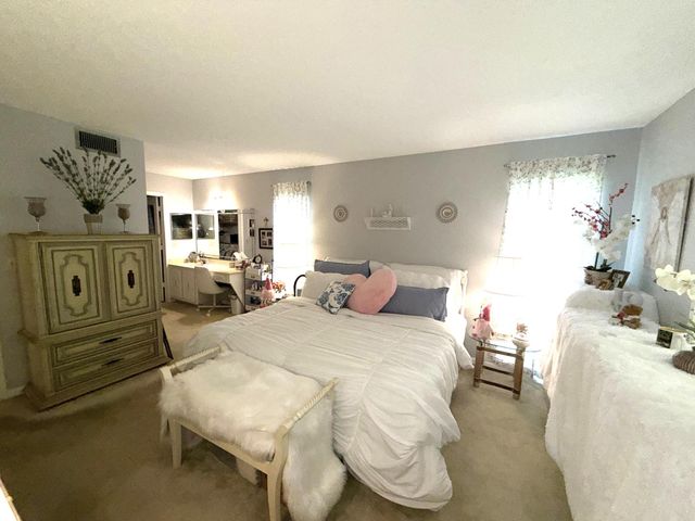 1030 Silk Oak Terrace 101, Delray Beach, FL 33445