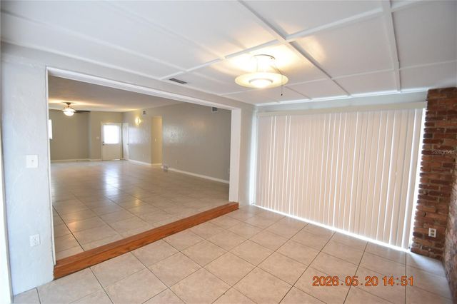 8720 FLAME VINE AVENUE, Seminole, FL 33777
