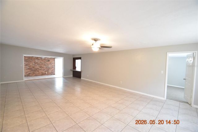 8720 FLAME VINE AVENUE, Seminole, FL 33777