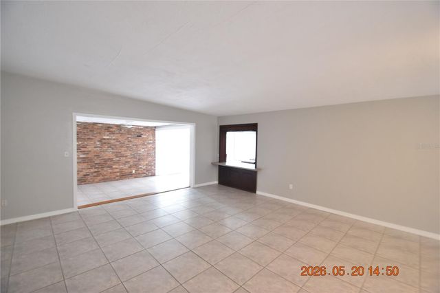 8720 FLAME VINE AVENUE, Seminole, FL 33777