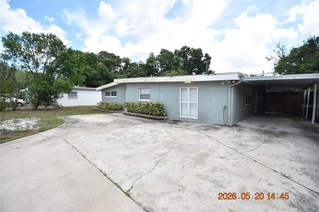 8720 FLAME VINE AVENUE, Seminole, FL 33777
