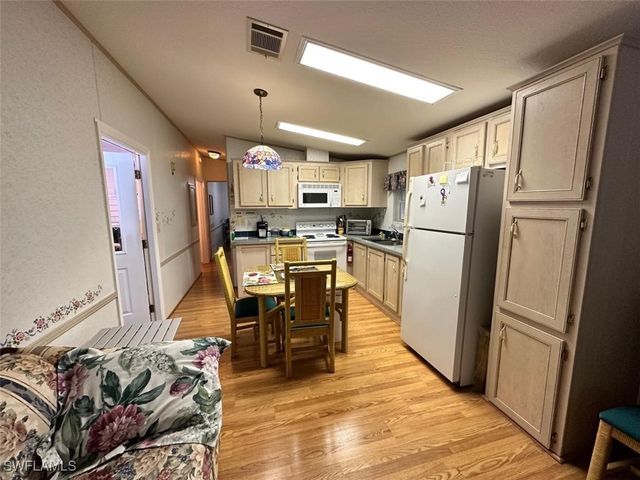 1453 Diamond Lake CIR, Naples, FL 34114