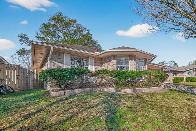 10918 Gulf Bridge Court, Houston, TX 77075