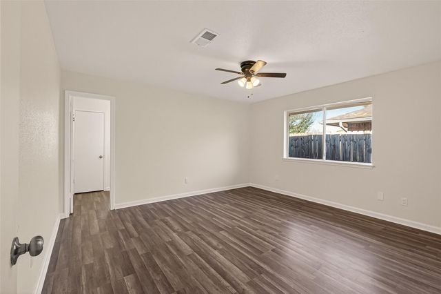 10918 Gulf Bridge Court, Houston, TX 77075