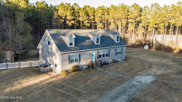 2636 Brinson Road, Currie, NC 28435