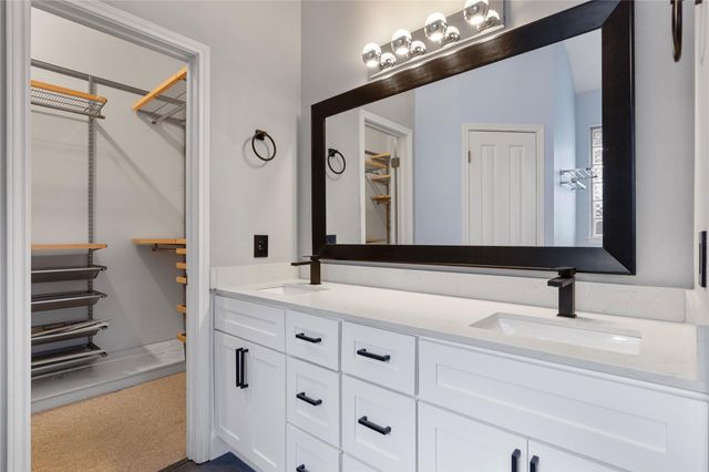 5124 Scottish Thistle DR, Austin, TX 78739