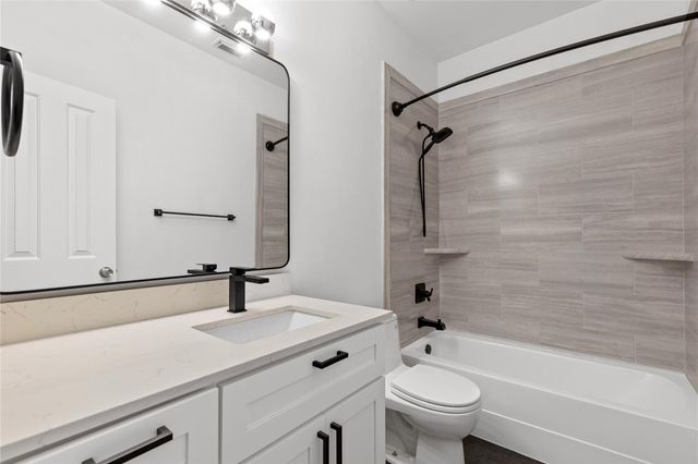 5124 Scottish Thistle DR, Austin, TX 78739