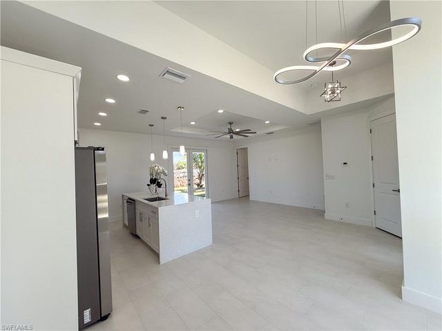 3106 Myra LN, Labelle, FL 33935