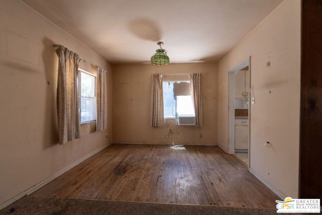 7731 Beck Avenue, North Hollywood (los Angeles), CA 91605
